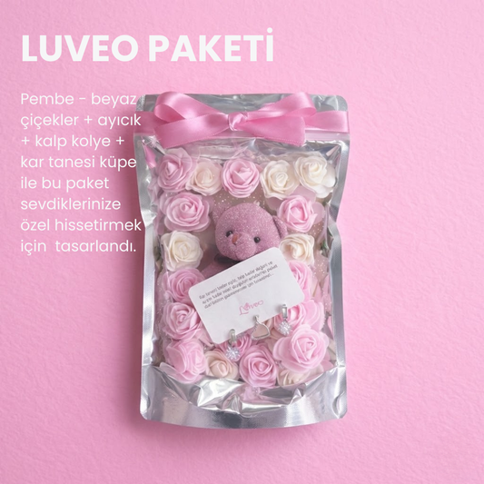 Luveo RoseBear – Blush Edition (Pembe–Beyaz Çiçek)